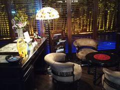 -东方明珠老上海8号餐厅