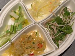 -左庭右院鲜牛肉火锅黑金店(陆家嘴中心店)