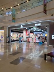 -巴拉巴拉(首创奥特莱斯店)