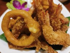 -Dang restaurant (patong phuket)