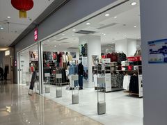 -优衣库(洛阳中州万达广场店)