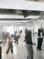 点击看大图 -泫舞舞蹈工作室