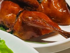 脆皮乳鸽-潮州府·潮菜·砂锅粥(徐家汇店)