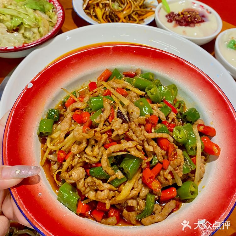 在厦门的苍蝇馆子!!!!嘿巴适!!!!!      