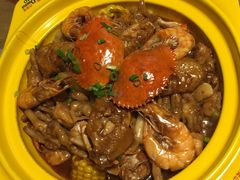 -多嘴超级肉蟹煲(吉林财富购物广场店)