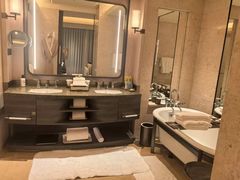 -深圳星河丽思卡尔顿酒店