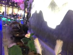 -韵秋荷(宝山龙湖天街店)