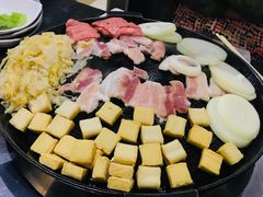 -海花锅盖烧烤店(怡馨家园店)