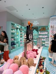 -国际蓝孩(万象城店)