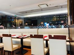 大堂-爱丽丝牛排西餐厅(光谷步行街店)