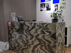 -MO&Co.(龙之梦购物公园店)