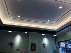 -春阳水饺(香槟广场店)