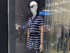 -上海来福士广场