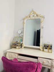 -美肤盾祛痘·问题肌头疗管理中心