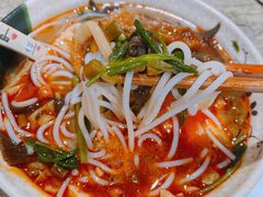 -吉庆桂林米粉·柳州螺蛳粉(港汇广场店)