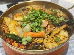 -小山城麻辣香锅(新邻生活广场店)