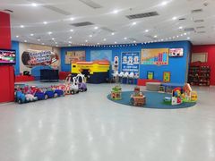 -美吉姆国际儿童发展中心(红谷滩绿地缤纷城中心)