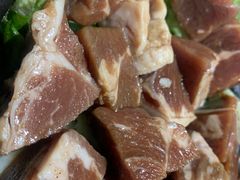 坛子大块肉-原始泥炉烤肉(总店)