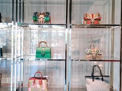-Gucci(首创奥特莱斯店)