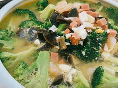 上汤西兰花-尚岛私房菜(西方巷店)