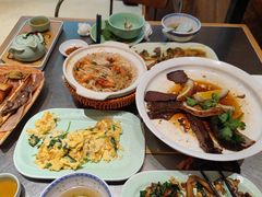 -潮界(LU·ONE凯德晶萃广场店)