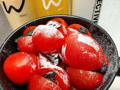 -W COLLECTIVE  DESSERT SHOP