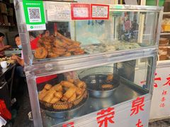 -胡荣泉