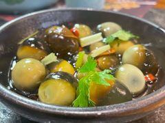 狂欢小皮蛋-蛙小侠(卓悦里店)