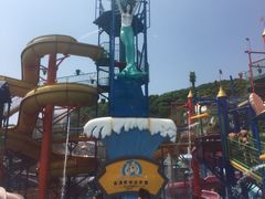 -平湖九龙山乐满地水上乐园