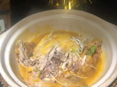 -东口码头·烧鸽子·鱼头泡饼·地方菜(金鹰悦城店)