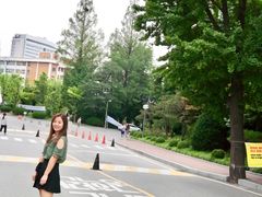 -梨大女人街