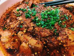 水煮牛肉-尘香•传统川菜(创汇首座店)