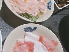 -渝大狮毛肚老火锅(普陀店)