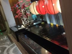 -新盈光·云会所(百丈东路店)