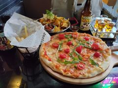 玛格丽特披萨-COMMUNE幻师(五角场店)