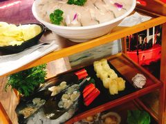 -捞围鲜·港式打边炉(海阳路店)