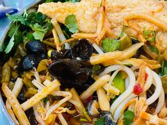 -红鼻子桂林米粉(金唐新光界店)