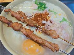 -亮亮面馆(经六路店)