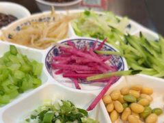 -老北京炸酱面大王.铜锅涮肉(朝阳门店)