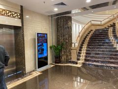 -凤凰楼酒家·粤宴点心(华强北店)