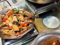 -昱龙大盆牛蛙馆(三兴街总店)