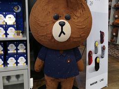 -LINE FRIENDS Garosu-gil Flagship Store