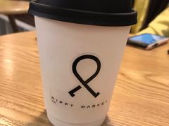 红砖特调拿铁-愉市 Hippy Market(香榭里花园店)