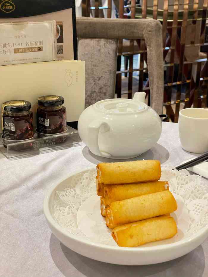 丰鲤楼(仟禧店"千禧汇四楼,比较正宗的粤式茶餐厅.招牌.