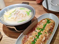 -蜜桃餐厅·伴山(湖滨商业街店)