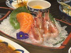 三文鱼背刺身-小山日本料理(兴业太古汇店)