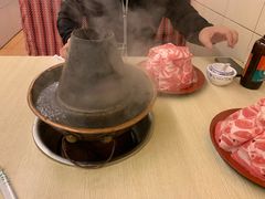 羊肉片-洞庭洲·防空洞火锅·烧烤·铜锅涮肉(新百广场店)