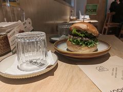 -龙治汉堡(中华城店)