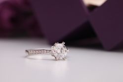 钻戒-威德钻石-克拉钻大本营(南京东路店)