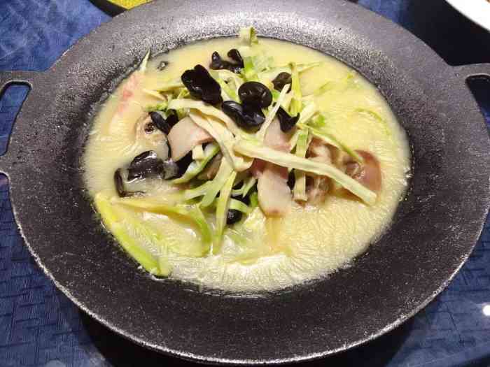 缘来私房菜-"来到这里就是看到上海的本帮菜来吃的,这里.